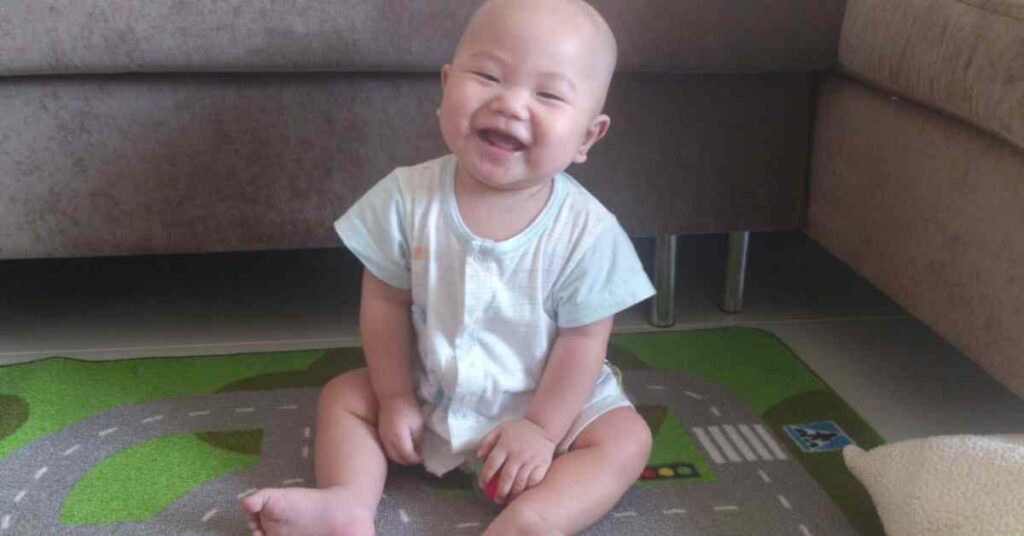 胎裡素寶寶大口仔